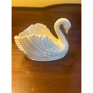 Vintage Regaline Ivory Swan Planter Trinket Soap Dish NWOT